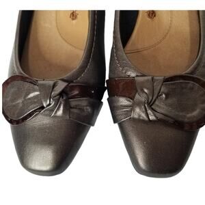 Ros Hommerson Shoes Womens 7.5 Bronze Brown Bow Low Heel Comfort Dress Shoes